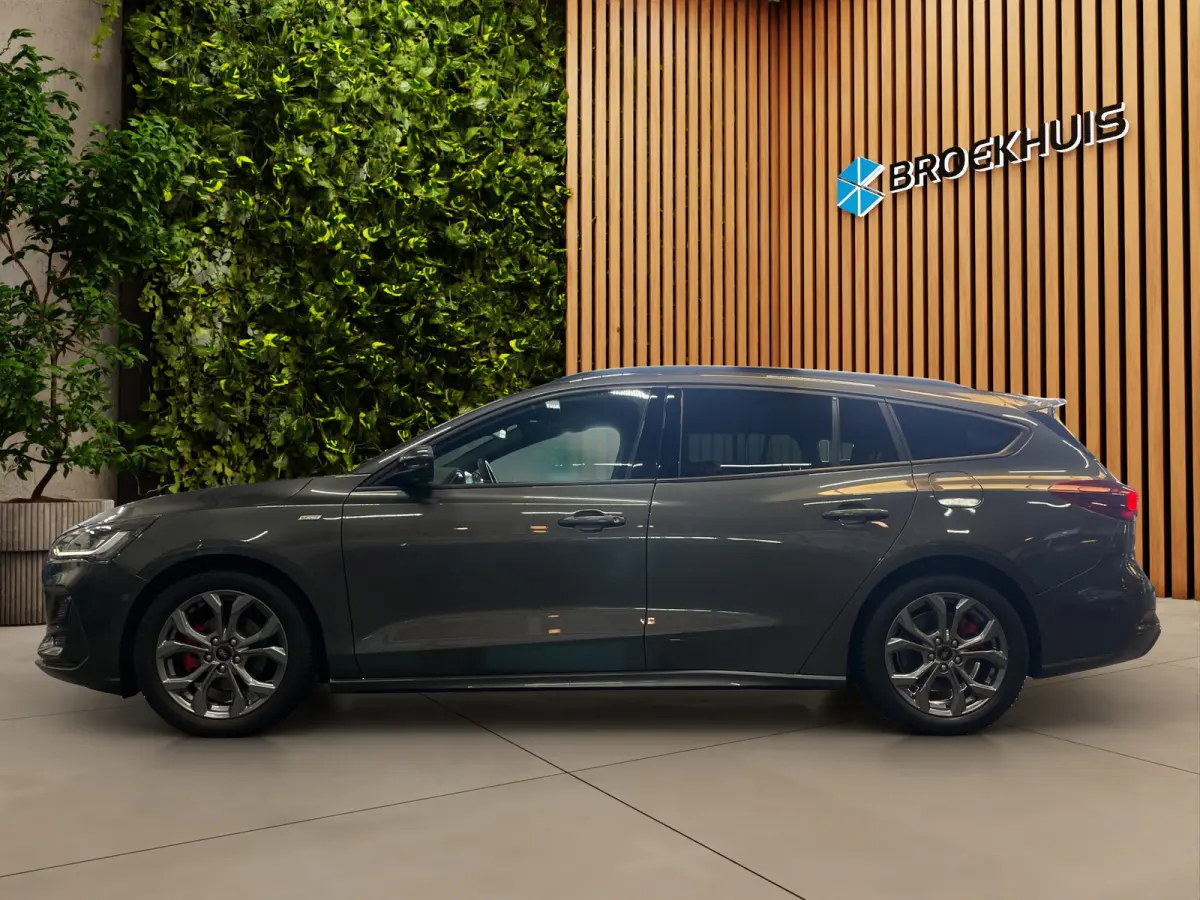 1.0 EcoBoost Hybrid ST Line X | Panorama dak | Adapt. Cruise | B&O | Apple Carplay | AGR-Stoelen | Stoel-stuurverw. | 17''