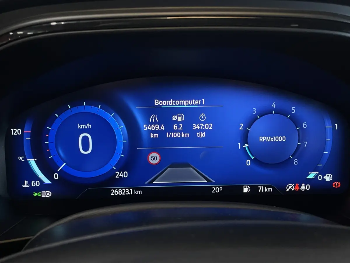 1.0 EcoBoost Hybrid ST Line X | Panorama dak | Adapt. Cruise | B&O | Apple Carplay | AGR-Stoelen | Stoel-stuurverw. | 17''