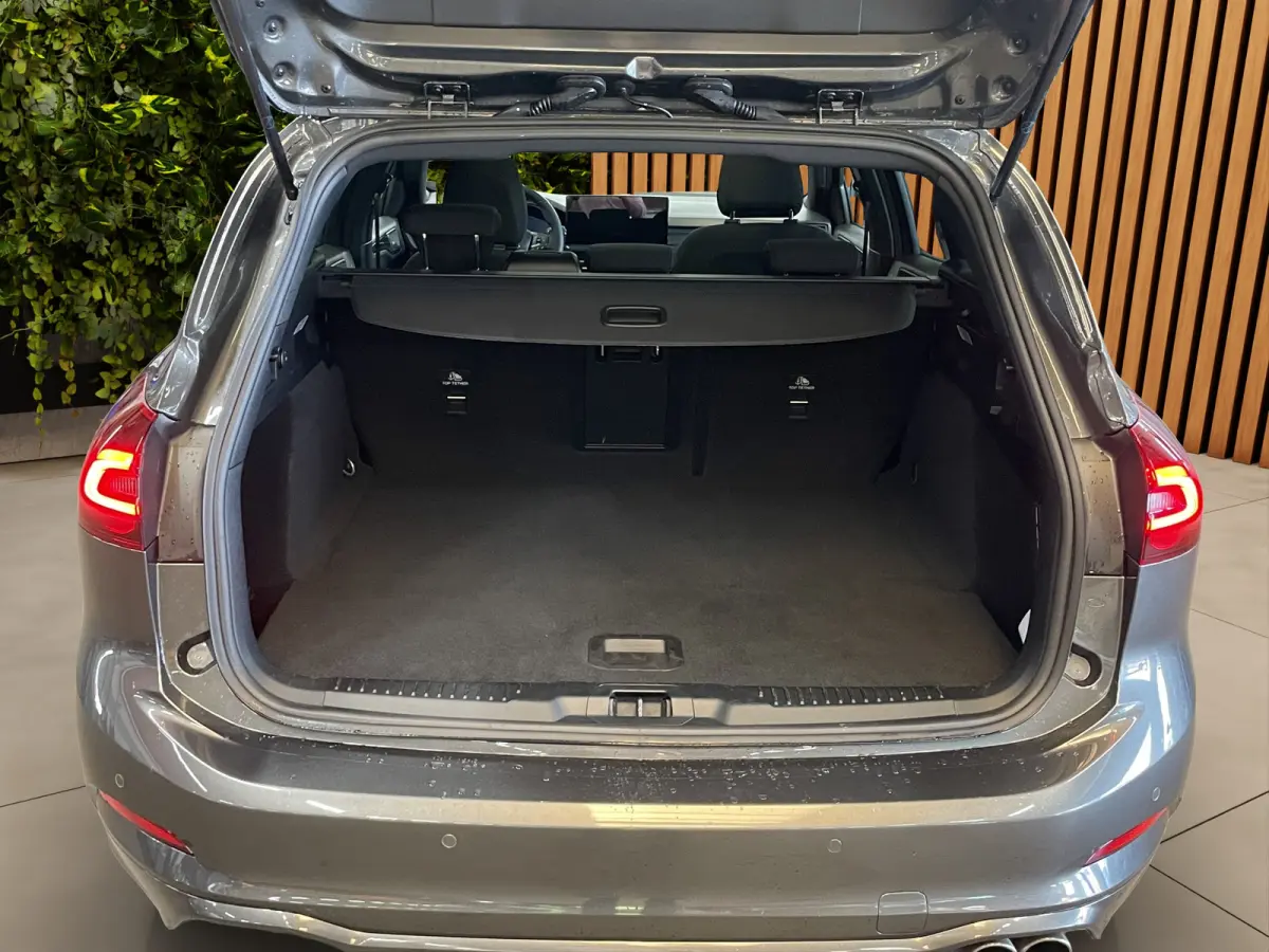 1.0 EcoBoost Hybrid ST Line X | Panorama dak | Adapt. Cruise | B&O | Apple Carplay | AGR-Stoelen | Stoel-stuurverw. | 17''