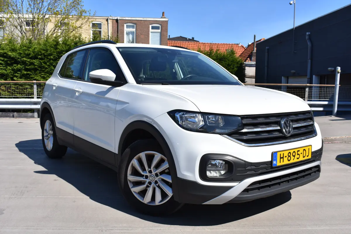 1.0 TSI 95PK Life | ADAPT. CRUISE | AIRCO | LED | BLUETOOTH