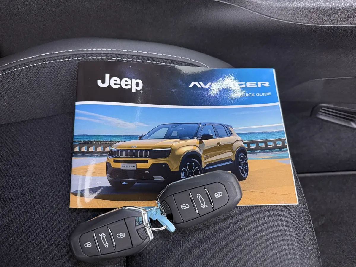 1.2 e-Hybrid Summit | Achteruitrijcamera | Airco (automatisch) | Apple Carplay/Android Auto|telefoonintegratie premium