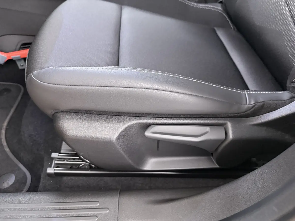 1.2 e-Hybrid Summit | Achteruitrijcamera | Airco (automatisch) | Apple Carplay/Android Auto|telefoonintegratie premium
