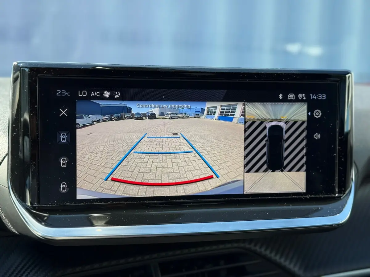1.2 Hybrid 145 Allure 360 camera | Keyless | Adaptive cruise control | Apple carplay & Android auto