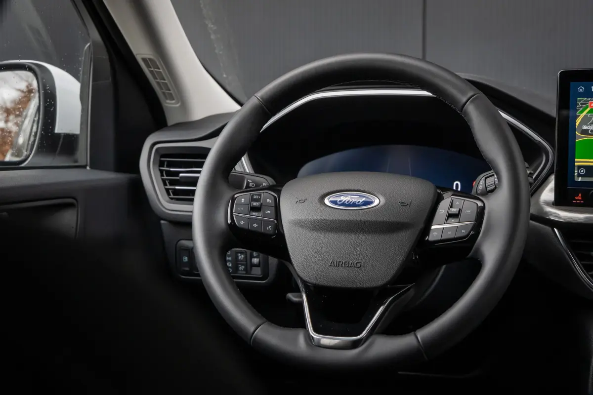2.5 PHEV Titanium | Electrische trekhaak | 2100kg trekgewicht | Winter-pack | 360 camera | Adaptieve cruise | Dodehoek detectie | Led-verlichting | Keyless | Privacy-glass