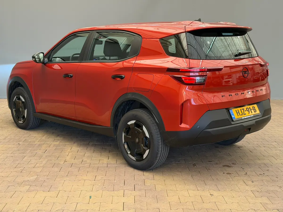 Edition 44 kWh Stuur & Stoelverwarming | Airco | Cruise | Digitaal Dashboard | 16" Lichtmetaal | Carplay | DAB | Parkeersensoren Achter | Airco | Cruise control | Hill hold functie