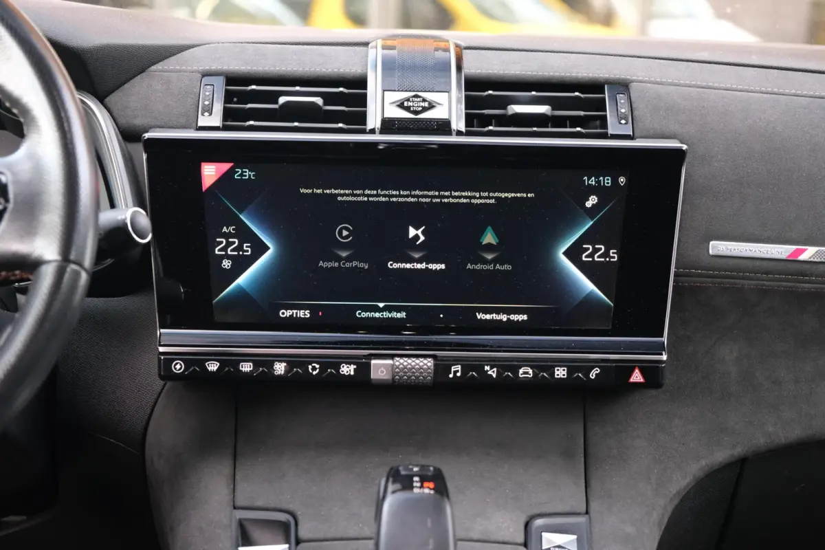 E-Tense 4x4 Performance Line|Rijklaar!|AppleCarplay|Clima|Cruise|Alcantara|Navi