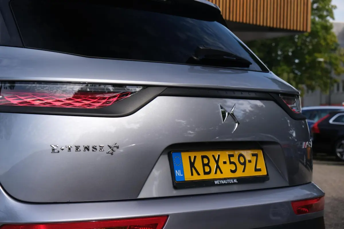 E-Tense 4x4 Performance Line|Rijklaar!|AppleCarplay|Clima|Cruise|Alcantara|Navi