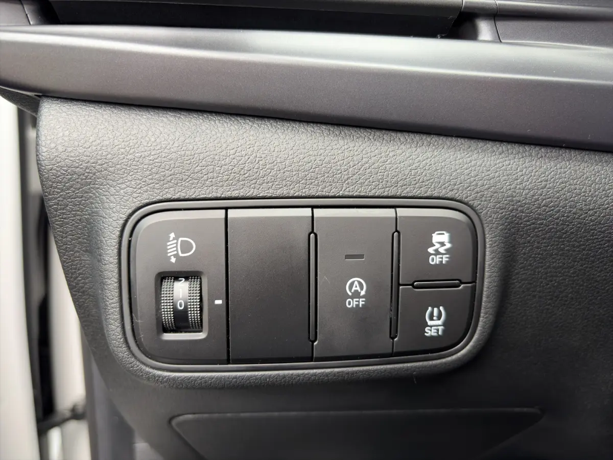 1.0 T-GDI 100pk Comfort | Airco | Camera | Carplay | Cruise control | Dodehoek detectie | Navigatie | Parkeersensoren | Digitaal cockpit | Lichtmetalen velgen
