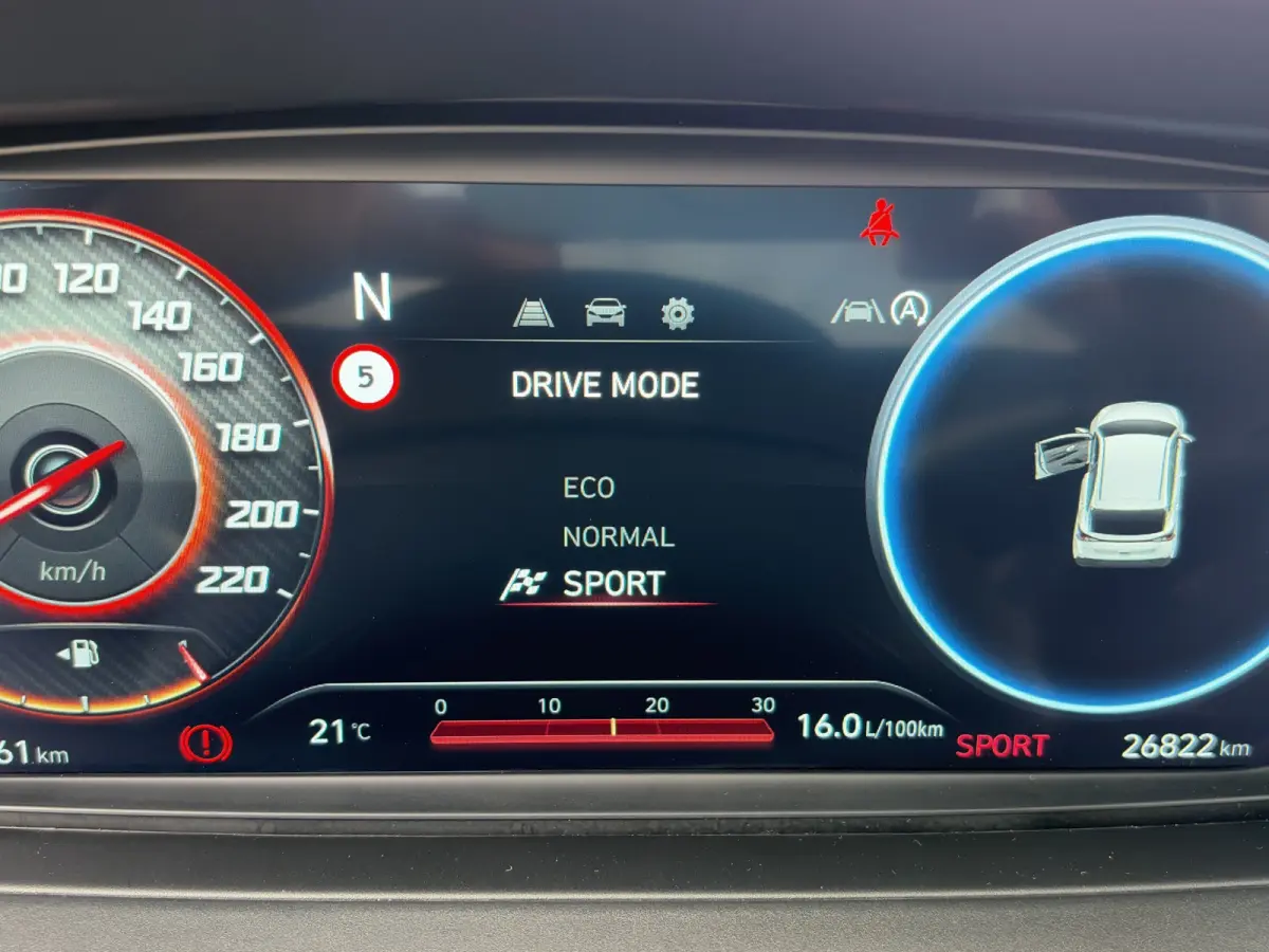 1.0 T-GDI 100pk Comfort | Airco | Camera | Carplay | Cruise control | Dodehoek detectie | Navigatie | Parkeersensoren | Digitaal cockpit | Lichtmetalen velgen