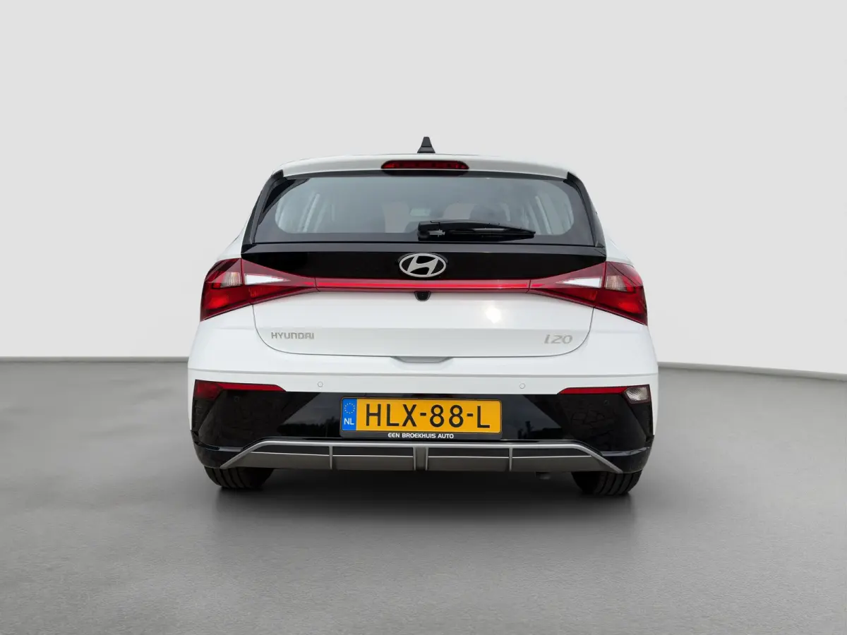 1.0 T-GDI 100pk Comfort | Airco | Camera | Carplay | Cruise control | Dodehoek detectie | Navigatie | Parkeersensoren | Digitaal cockpit | Lichtmetalen velgen