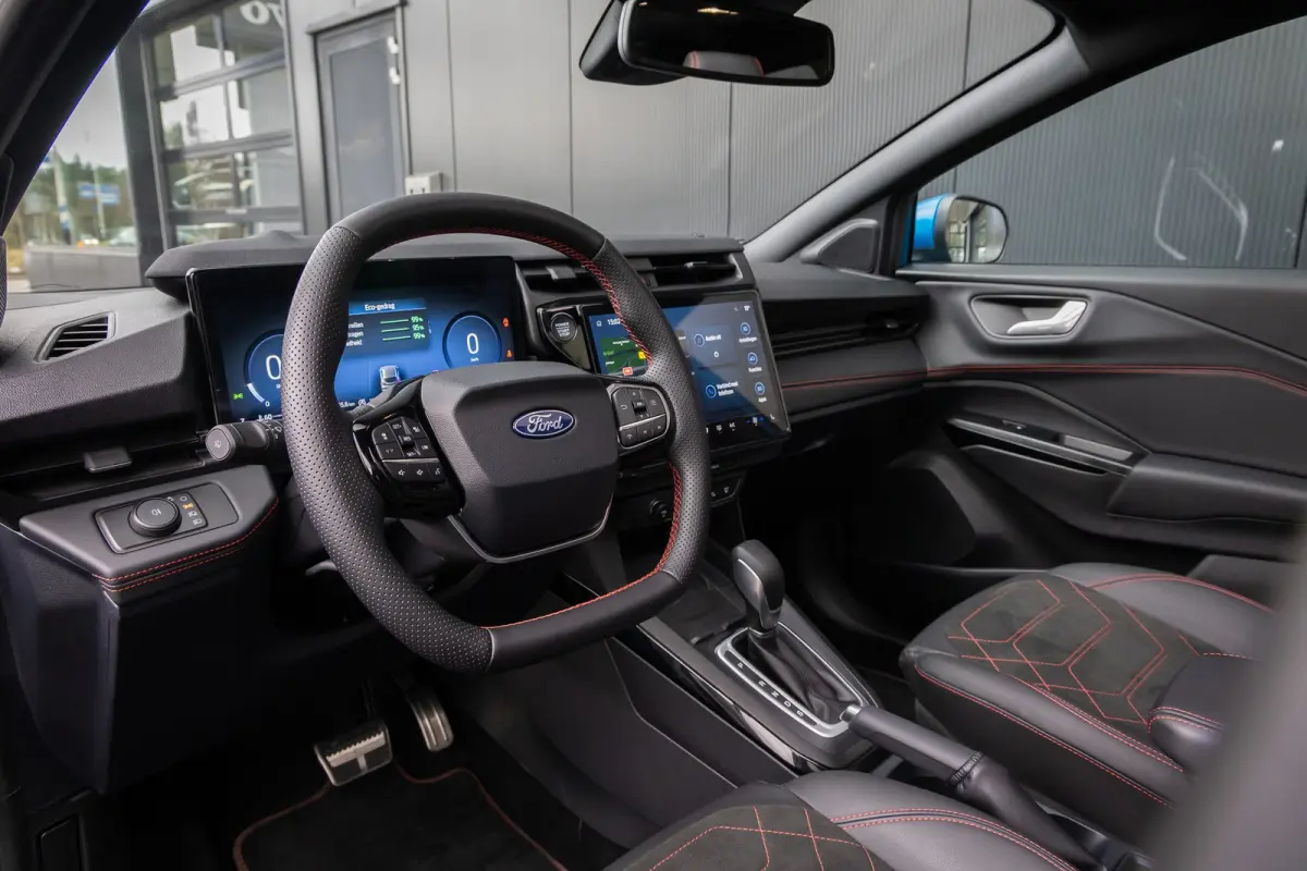 1.0 EcoBoost ST-Line X | PANORAMADAK | MATRIX LED | 19 INCH | ADAPTIVE CRUISE