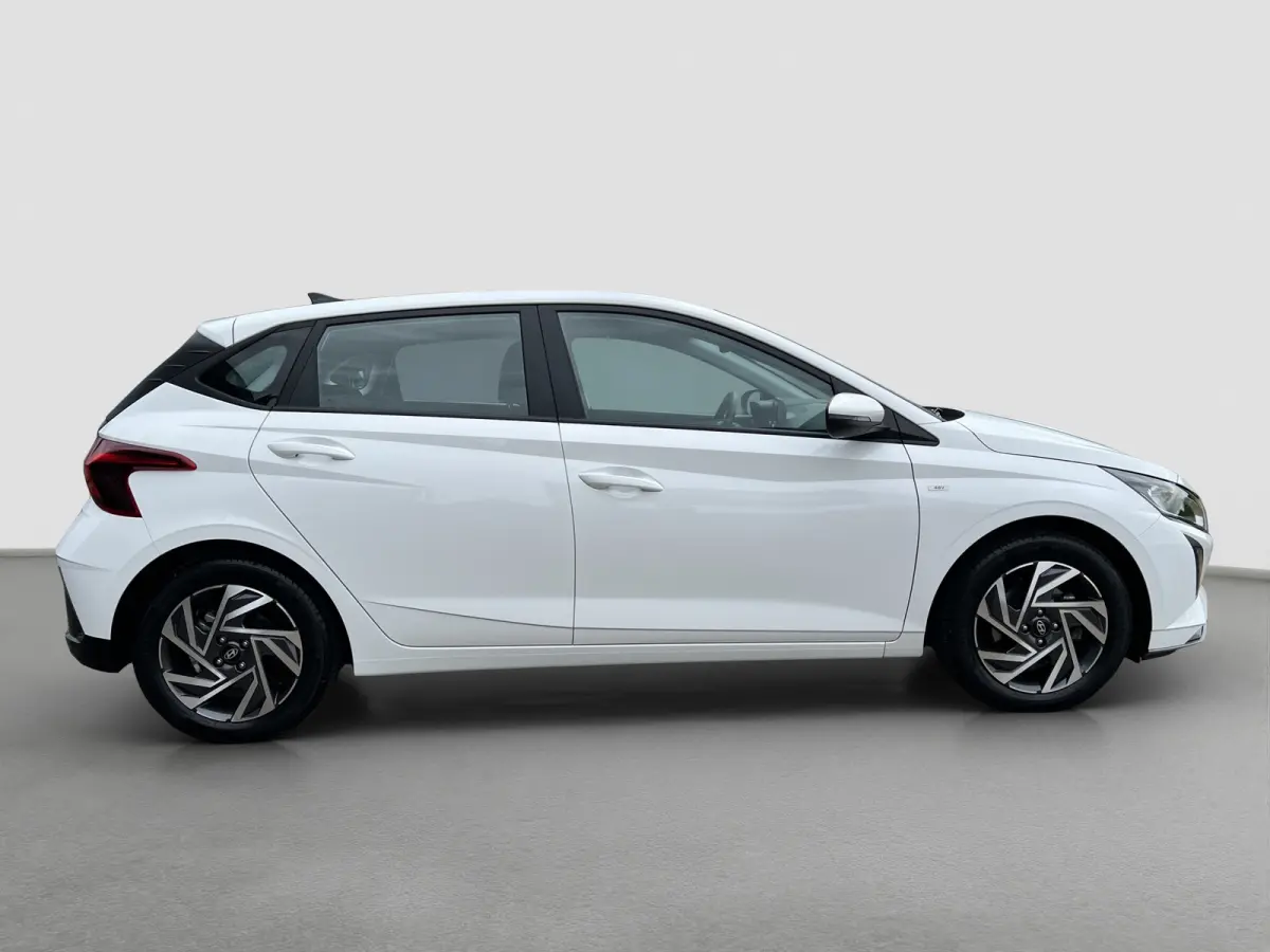 1.0 T-GDI 100pk Comfort | Airco | Camera | Carplay | Cruise control | Dodehoek detectie | Navigatie | Parkeersensoren | Digitaal cockpit | Lichtmetalen velgen