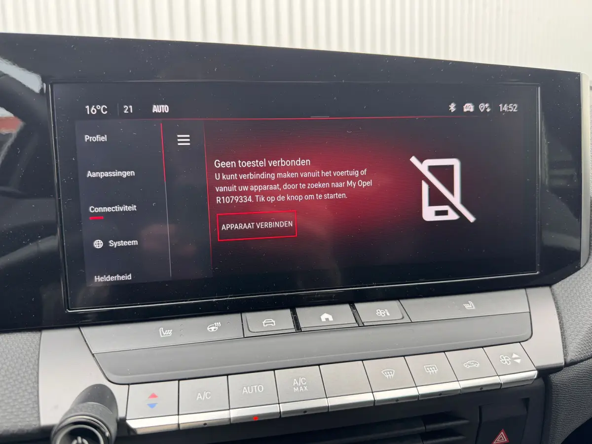 1.2 Turbo Business Edition 130PK | Camera | Navigatie | Stoel/stuurverwarming | Cruise Control | | Airco (automatisch) | DAB ontvanger | Dak in carrosseriekleur