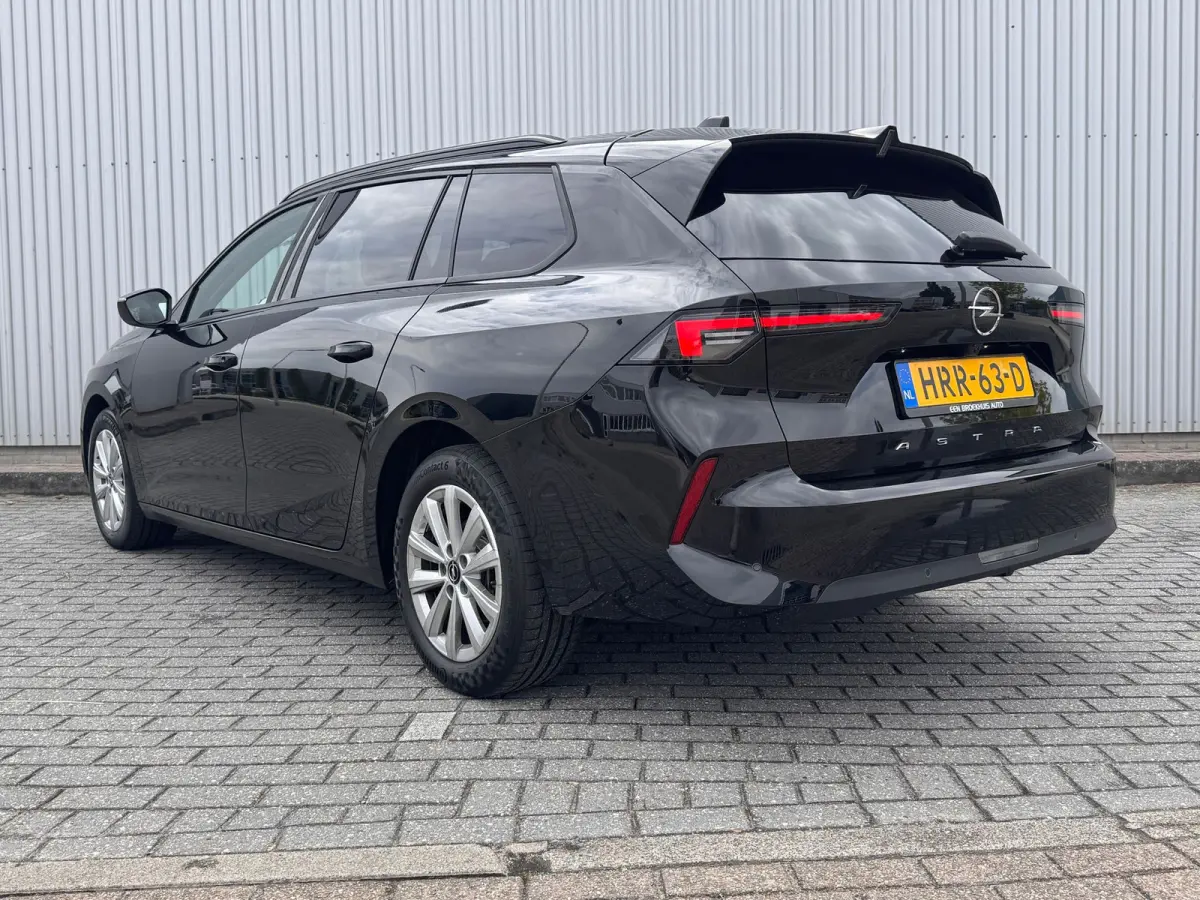 1.2 Turbo Business Edition 130PK | Camera | Navigatie | Stoel/stuurverwarming | Cruise Control | | Airco (automatisch) | DAB ontvanger | Dak in carrosseriekleur