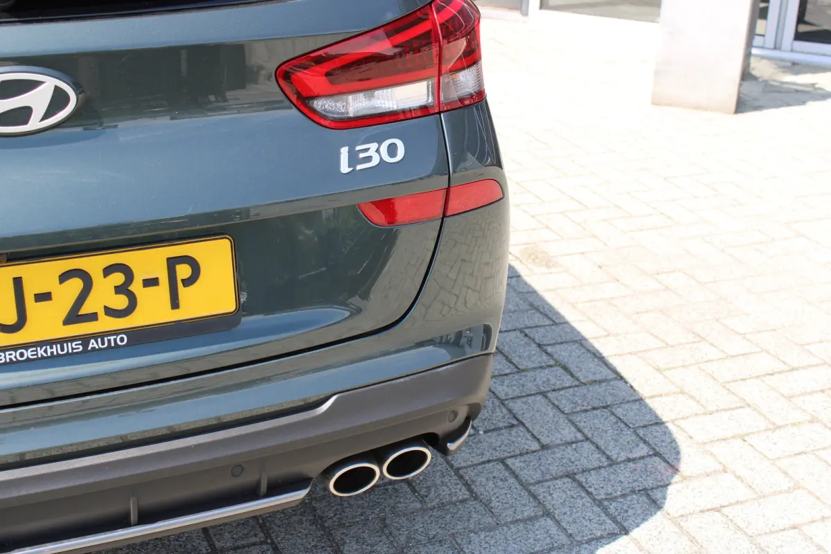 1.5 T-GDi MHEV N Line AUTOMAAT | Afneembare trekhaak | Adaptive cruise control | Sportstoelen | Elektrisch bedienbare voorstoel met geheugen | | Achterbank in delen neerklapbaar | Achteruitr