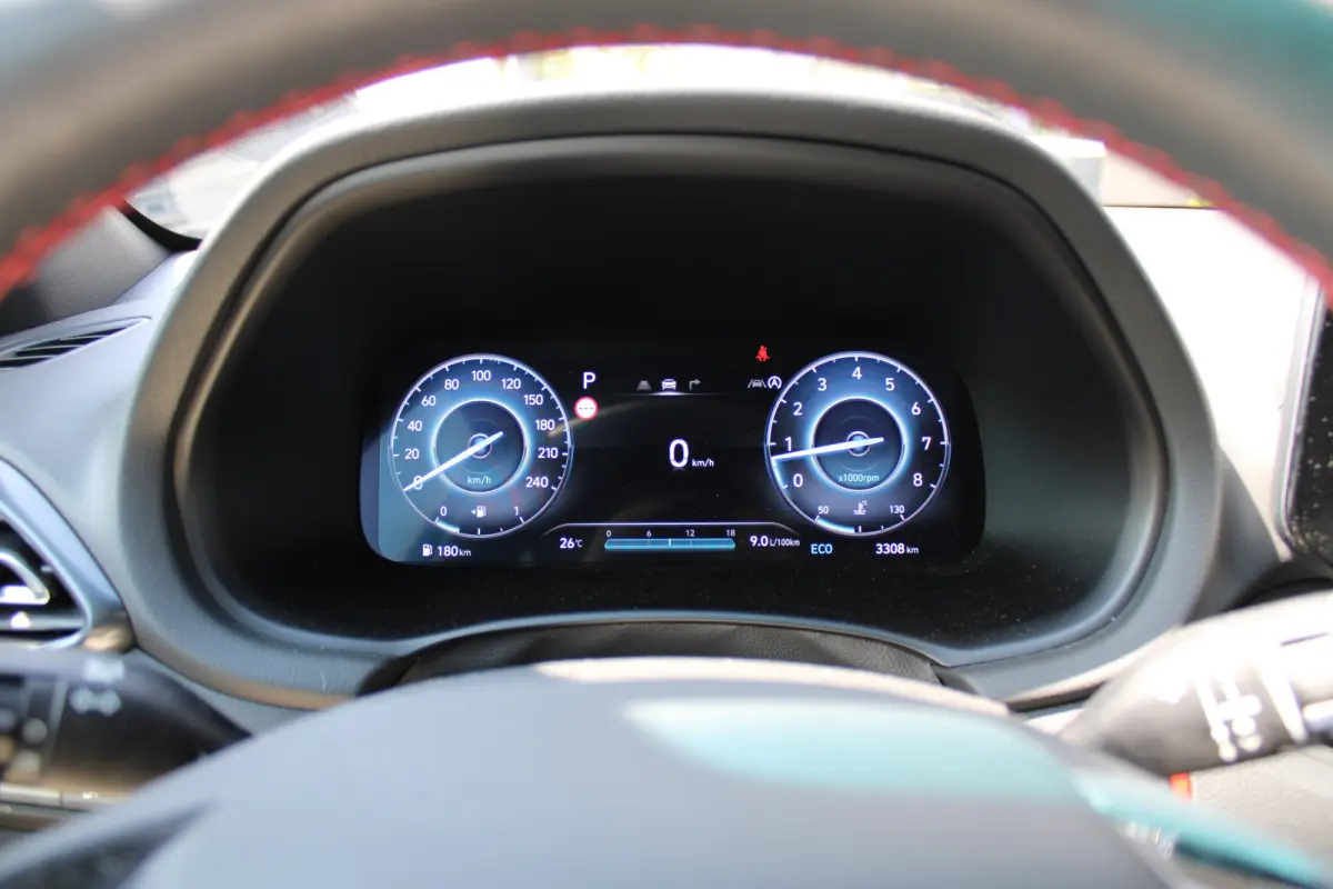 1.5 T-GDi MHEV N Line AUTOMAAT | Afneembare trekhaak | Adaptive cruise control | Sportstoelen | Elektrisch bedienbare voorstoel met geheugen | | Achterbank in delen neerklapbaar | Achteruitr