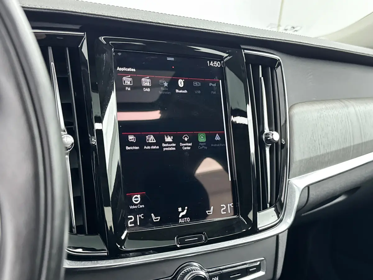 T8 Recharge Inscription | 18" | Schuifdak | Head-up | Leder Dashboard | Elektr. verst. Stoelen | Adaptieve Cruise | BLIS | Keyless | Parkeercamera | Stoel/Stuur/Achterbankverwarming