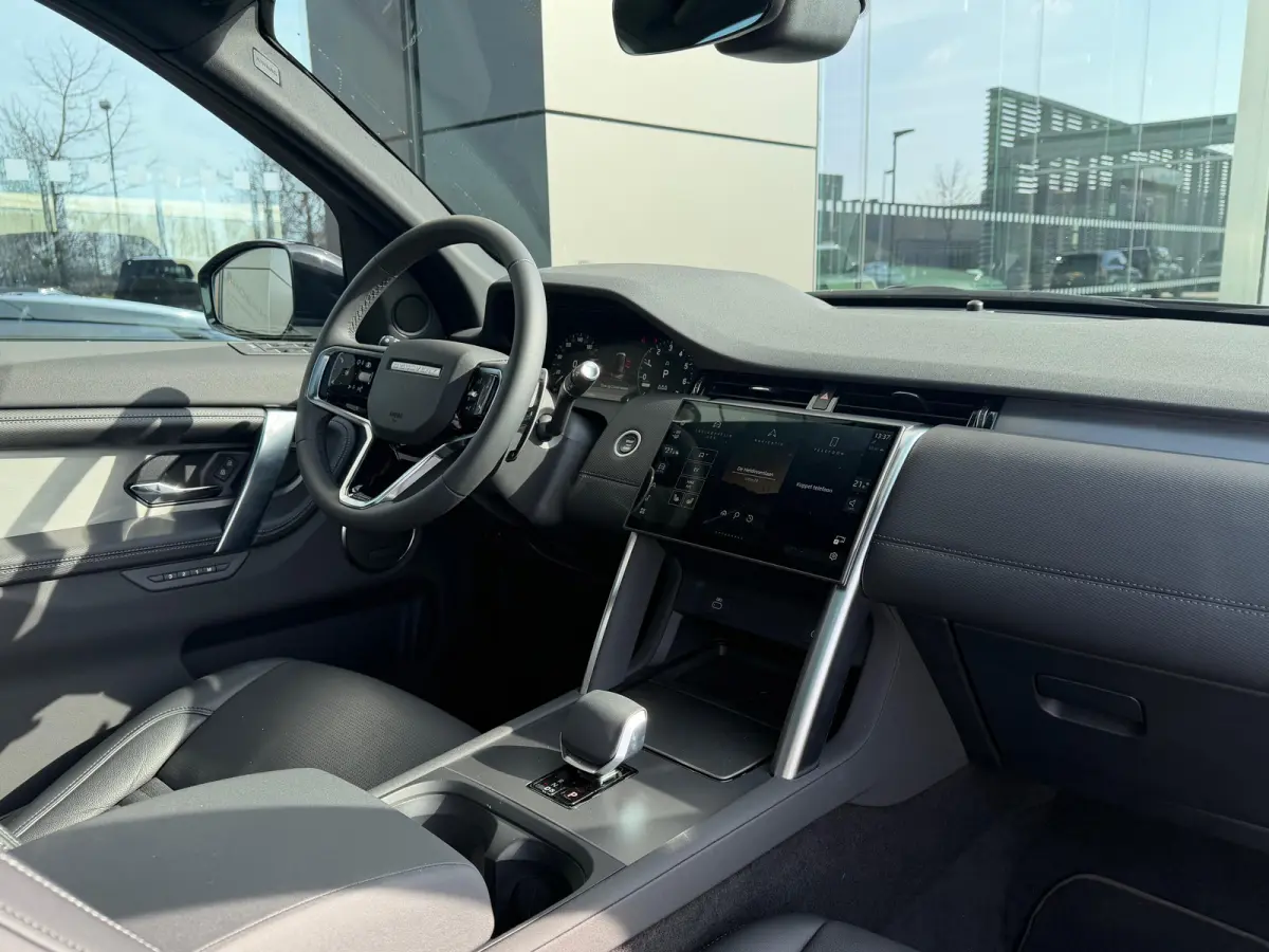 P270e Dynamic SE | Pano | Black Pack | Cold Climate | 360gr Camera | 20 Inch | Volgsysteem klasse 5