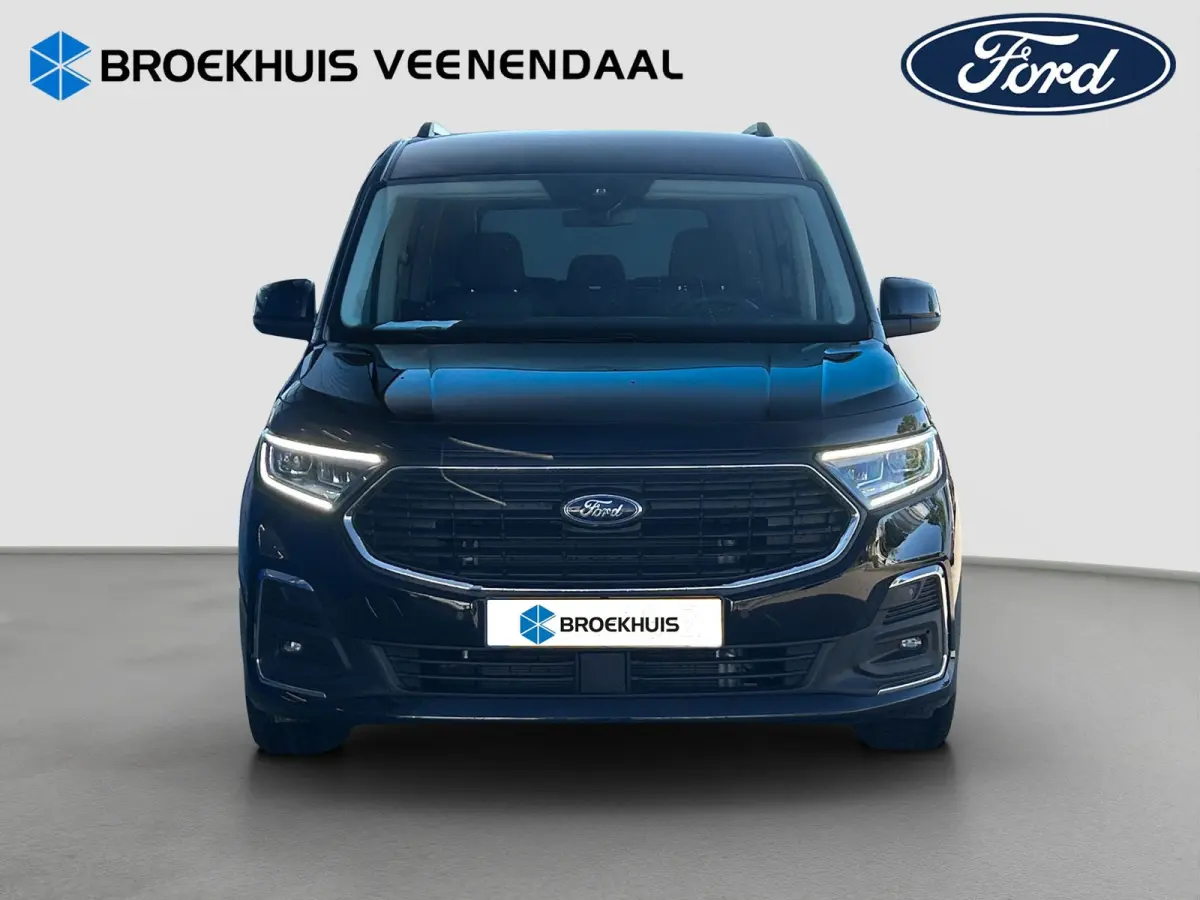 Grand PHEV Titanium | Winterpack | Adap. Cruise Control | Camera | 7 Persoons | CarPlay |