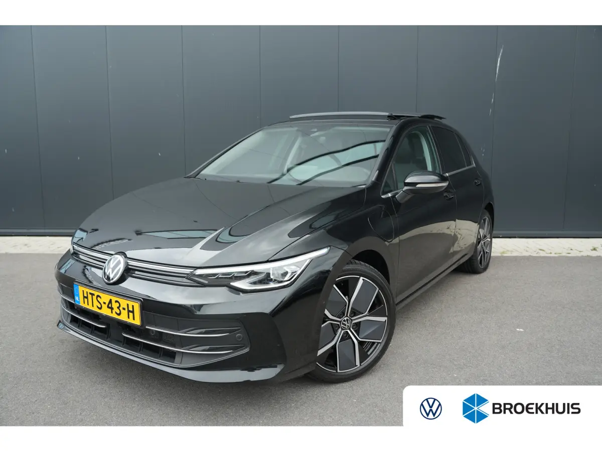 1.5 eHybrid Style Edition | Panoramadak | Camera | Elektrische stoel | Dodehoek Detectie |