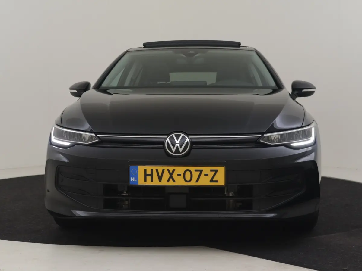 1.5 eHybrid Life Edition 204Pk DSG/AUTO | Glazen panorama-dak | Achteruitrijcamera | Cruise control adaptief | Apple carplay Android auto | Keyless Entry/Start | Parkeer assist | DAB | LED |