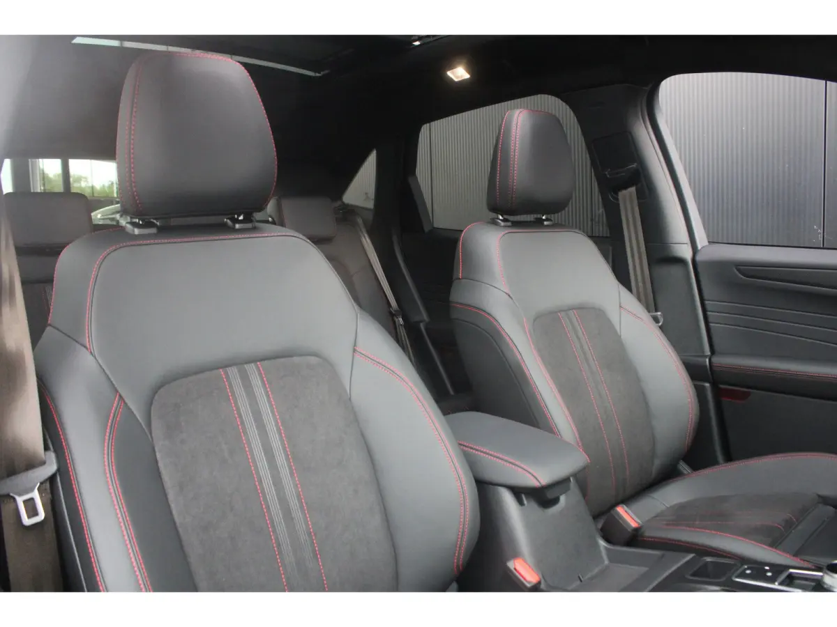 2.5 PHEV ST-Line X | Black Pack! | Wegklap Trekhaak | Pano-dak | ALLE opties!