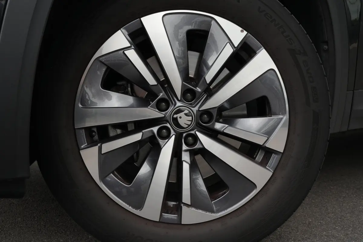1.5 TSI 150pk Business Edition 7p. | Adapt. Cruise | Trekhaak | Stoelverwarming | Carplay