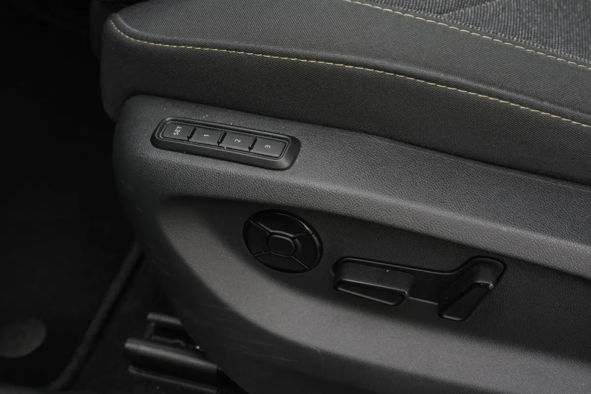 1.5 TSI 150pk Business Edition 7p. | Adapt. Cruise | Trekhaak | Stoelverwarming | Carplay