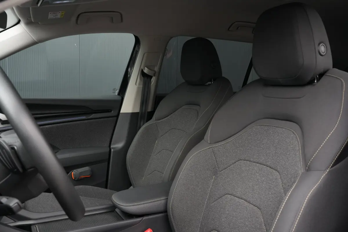 1.5 TSI 150pk Business Edition 7p. | Adapt. Cruise | Trekhaak | Stoelverwarming | Carplay