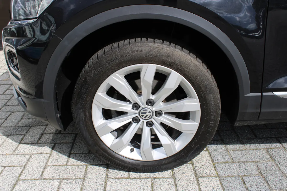 1.5 TSI Sport | AUTOMAAT | Navigatie | Adaptieve Cruise Control | Bluetooth | Climate Control | | Achterbank in delen neerklapbaar | Airco (automatisch) | Alarm klasse 1(startblokkering)