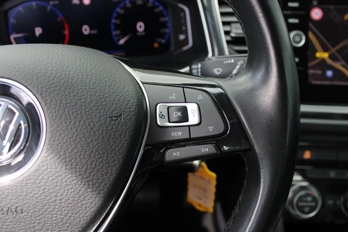 1.5 TSI Sport | AUTOMAAT | Navigatie | Adaptieve Cruise Control | Bluetooth | Climate Control | | Achterbank in delen neerklapbaar | Airco (automatisch) | Alarm klasse 1(startblokkering)