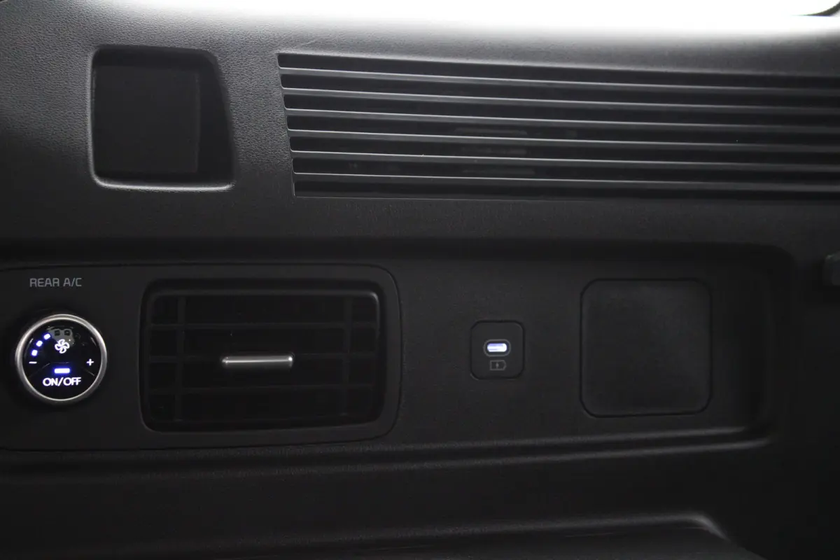 1.6 T-GDI PHEV Comfort Smart 4WD 7p. | Elektrisch bedienbare achterklep