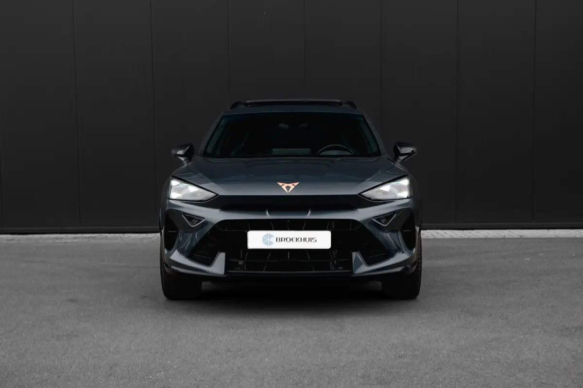 1.5 TSI e-Hybrid 272 PK VZ Performance Trekhaak | 360 Camera | Sennheiser | Panoramadak | Leder interieur | 19"