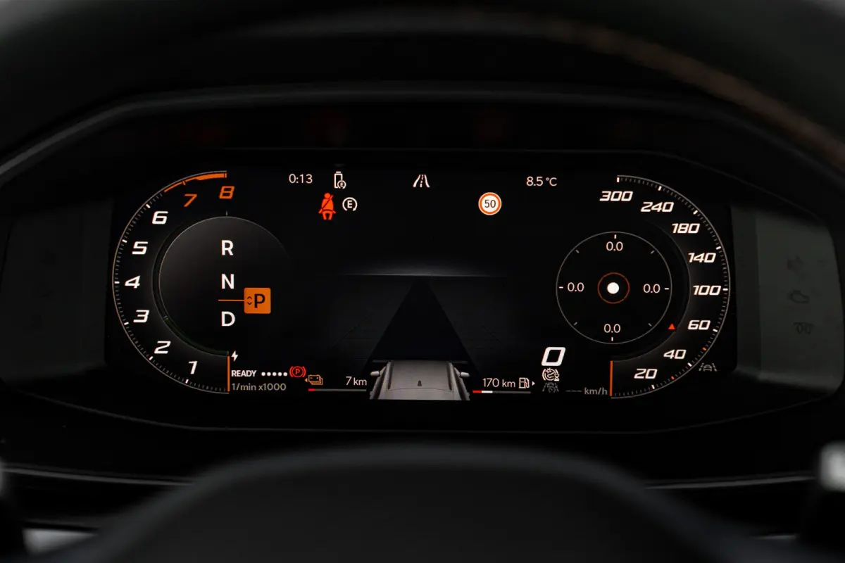 1.5 TSI e-Hybrid 272 PK VZ Performance Trekhaak | 360 Camera | Sennheiser | Panoramadak | Leder interieur | 19"