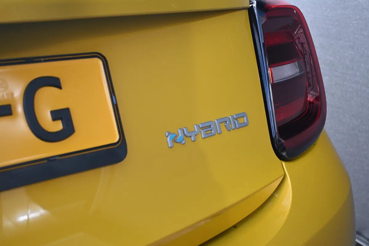 1.0 Hybrid Torino Launch Edition 8 Jaar Garantie! | Navigatie | Dodehoek-Detectie | Full-LED | Parkeersensoren | !!