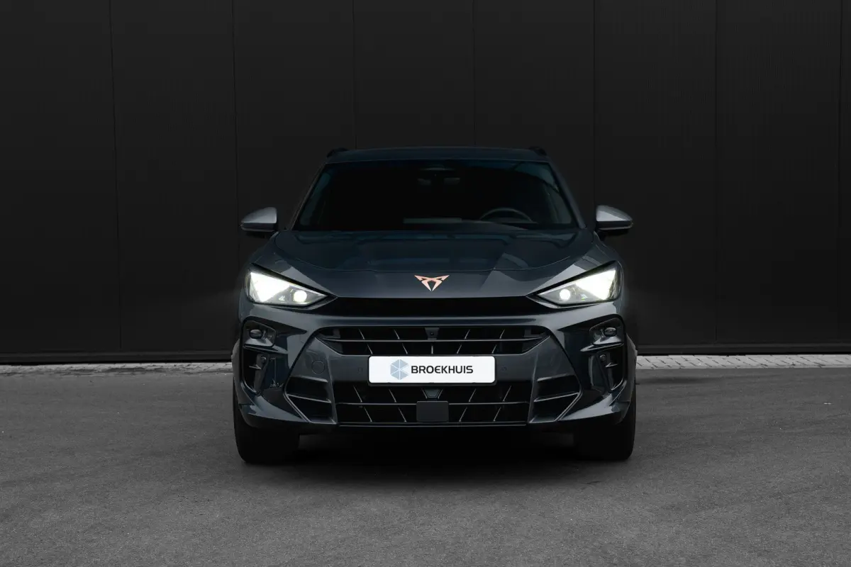 1.5 TSI e-Hybrid 272pk VZ Performance Garantie t/m 2030 | Sennheiser | Panoramadak | 360 Camera | Elektrische Stoelen | Trekhaak