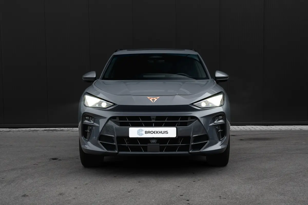 1.5 TSI e-Hybrid 272pk VZ Performance Garantie t/m 2030 | Trekhaak | Panoramadak | Sennheiser | Stuur & Stoelverwarming