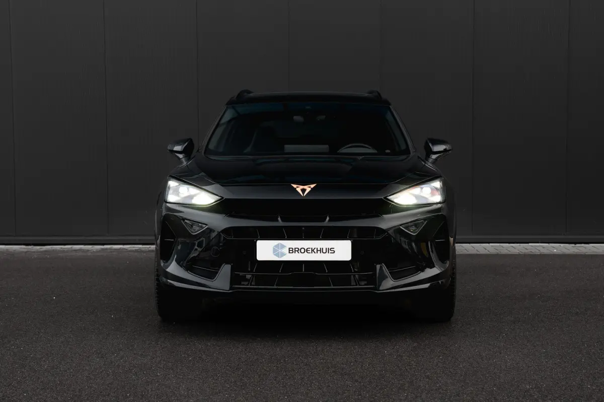 1.5 TSI e-Hybrid 272pk VZ Performance | Trekhaak | Leder | 360 Camera | Panoramadak | Sennheiser