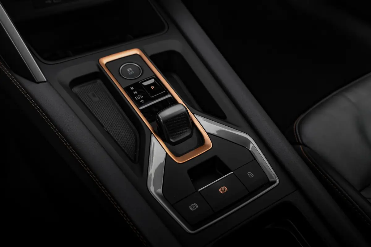 1.5 TSI e-Hybrid 272pk VZ Performance | Trekhaak | Leder | 360 Camera | Panoramadak | Sennheiser