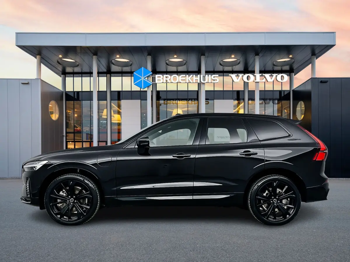 T6 Recharge Plus Black Edition | 21" | Panoramadak | Head-Up | 360 Camera | Getint Glas | Harman Kardon | Elektr. verst. Sportstoelen | Adaptieve Cruise | BLIS
