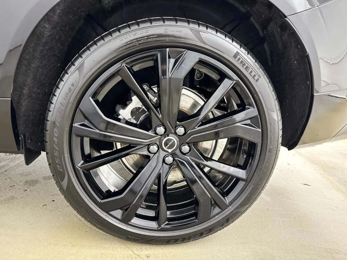 T6 Recharge Plus Black Edition | 21" | Panoramadak | Head-Up | 360 Camera | Getint Glas | Harman Kardon | Elektr. verst. Sportstoelen | Adaptieve Cruise | BLIS