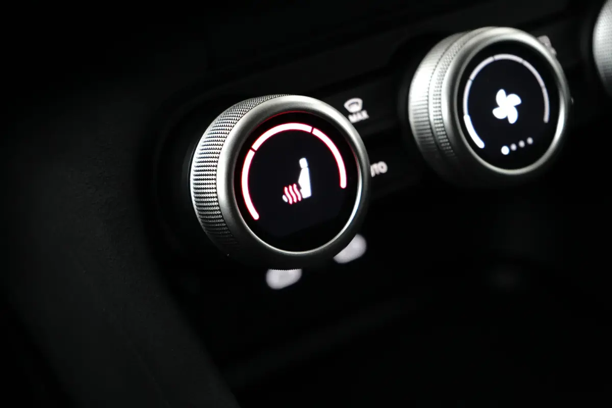 Skoda 1.5 TSI iV 204pk Sportline | Achteruitrijcamera | Dode-hoek detectie | Elektrische stoelen met geheugen | Elektrische achterklep | Stoelverwarming voor