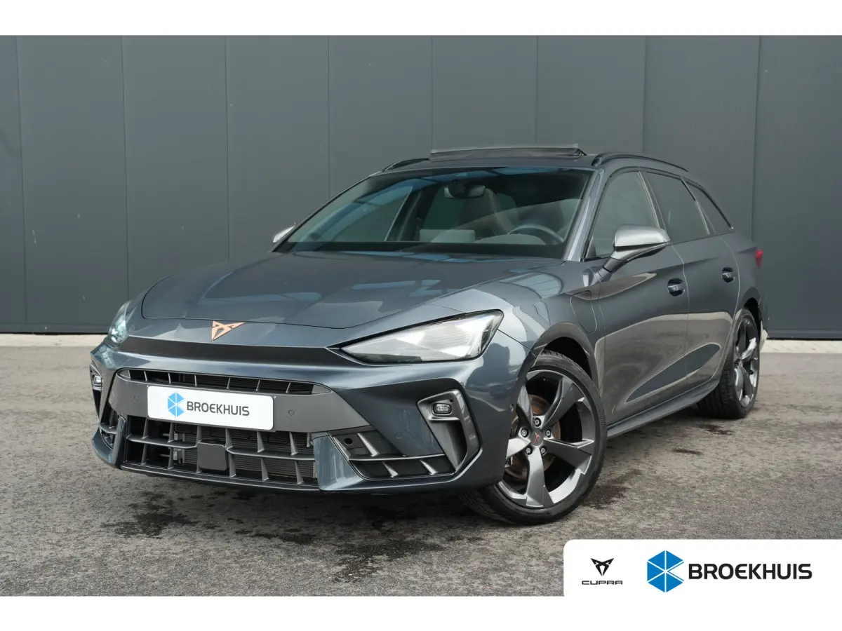 1.5 TSI e-Hybrid 204pk Business | Panoramadak | Stuur & Stoelverwarming | Sennheiser | Achteruitrijcamera | 18"