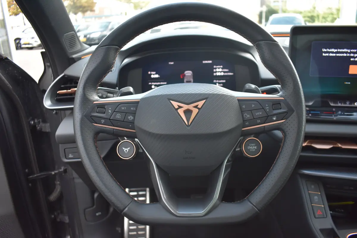 1.5 TSI e-Hybrid 272PK VZ Performance | TREKHAAK | PANORAMADAK | VERLENGDE FABR. GARANTIE | 360 CAMERA | SENNHEISER SOUNDSYSTEM
