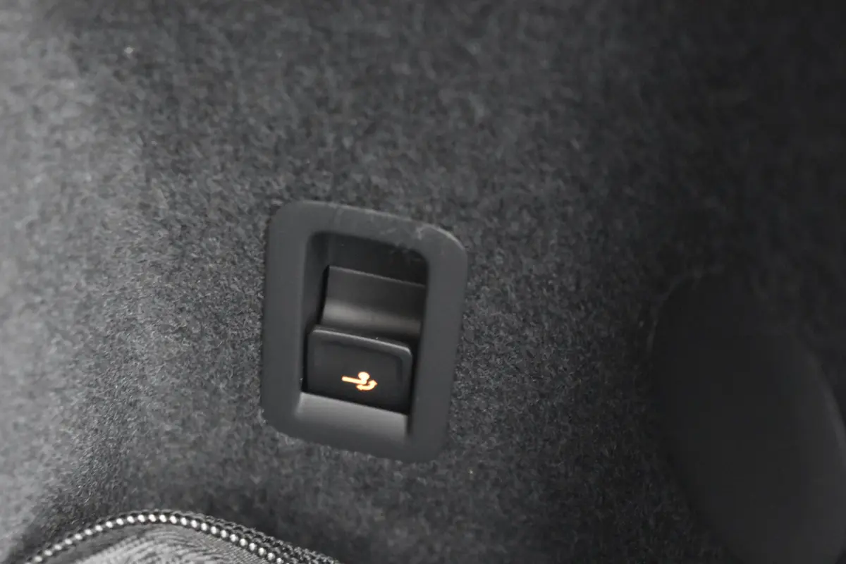 1.5 TSI e-Hybrid 272PK VZ Performance | TREKHAAK | PANORAMADAK | VERLENGDE FABR. GARANTIE | 360 CAMERA | SENNHEISER SOUNDSYSTEM