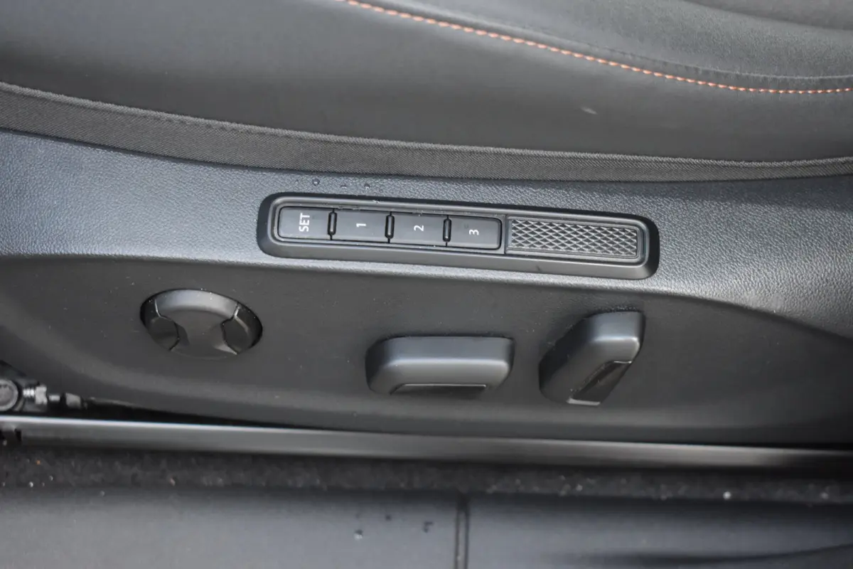 1.5 TSI e-Hybrid 272PK VZ Performance | TREKHAAK | PANORAMADAK | VERLENGDE FABR. GARANTIE | 360 CAMERA | SENNHEISER SOUNDSYSTEM