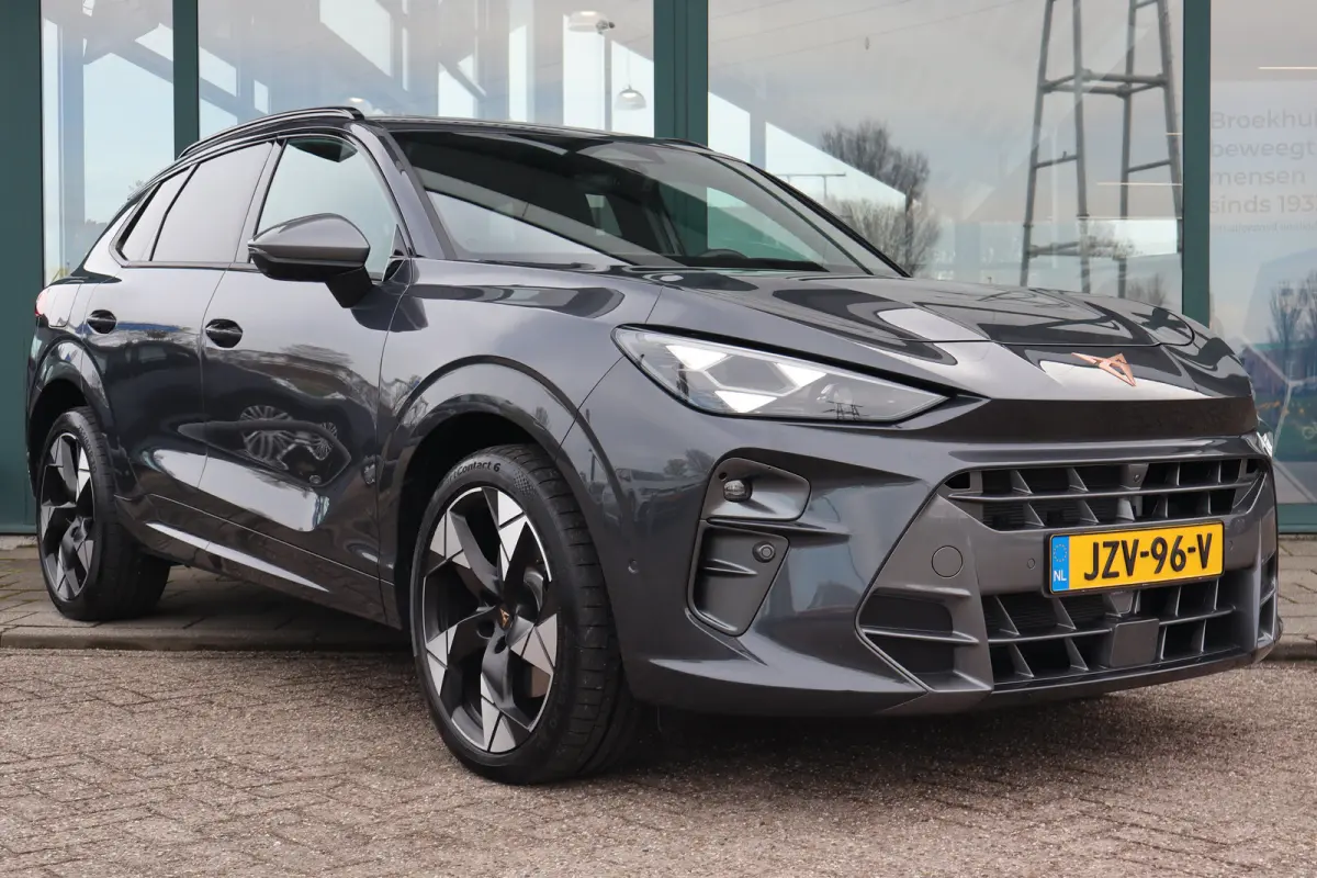 1.5 TSI e-Hybrid 272pk VZ Performance | "Immersive by Sennheiser" premium sound system package | Adaptief demping systeem | Alcantara bekleding