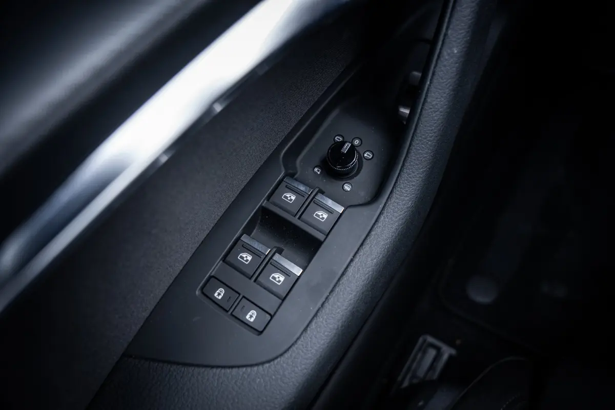 50 TFSI e quattro Advanced edition | Apple Carplay/Android Auto|telefoonintegratie premium | Elektrisch verstelb. bestuurdersstoel met geheugen | Navigatiesysteem full map