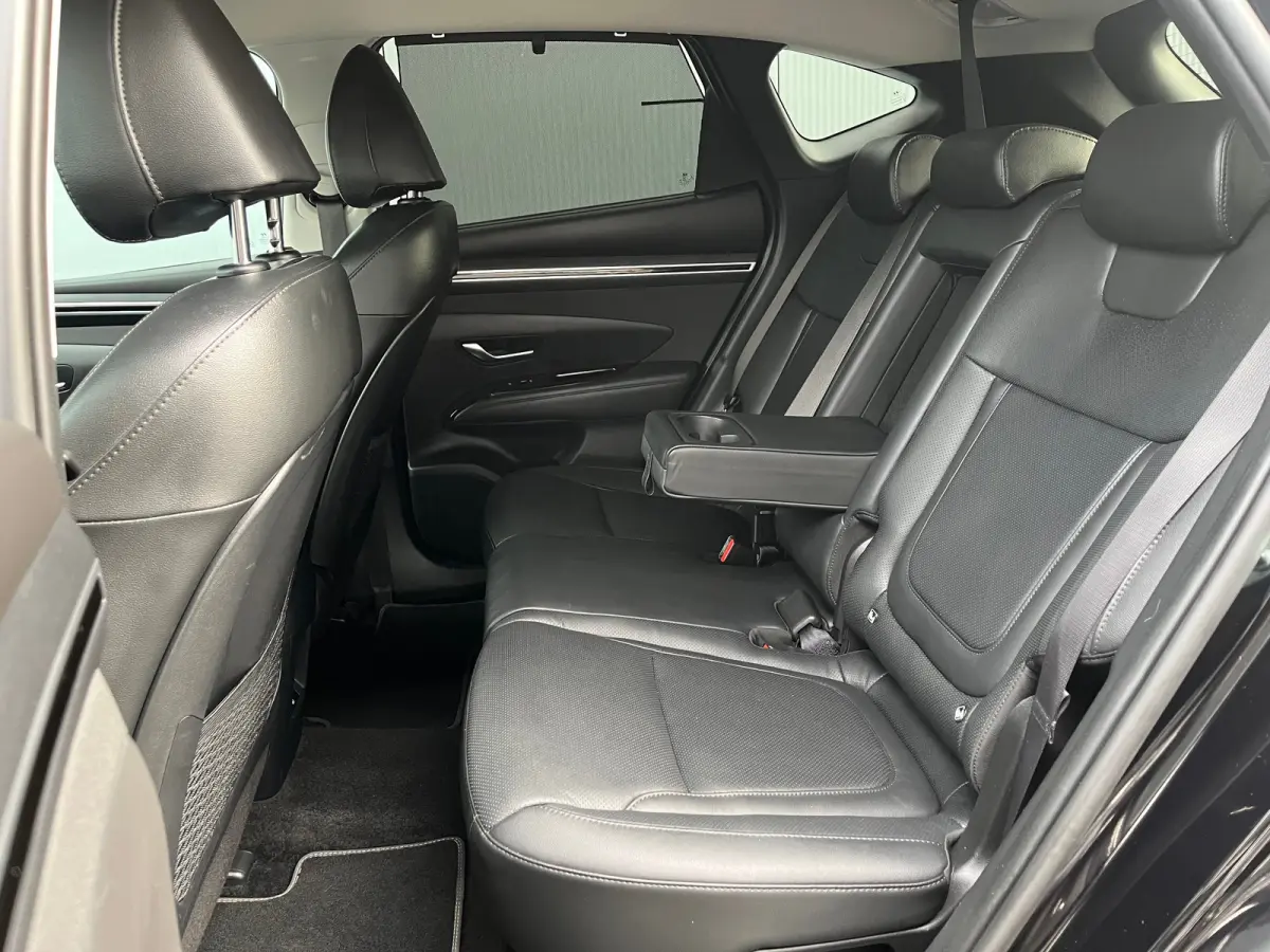 1.6 T-GDI 265pk PHEV Premium 4WD | Leder | Carplay | Climate | Keyless | Navigatie | Elek. Klep | Full - Led | 360 Camera | KRELL Audio | Elek. Stoelen | 19" Lichtmetaal | Winterpakket | Sto