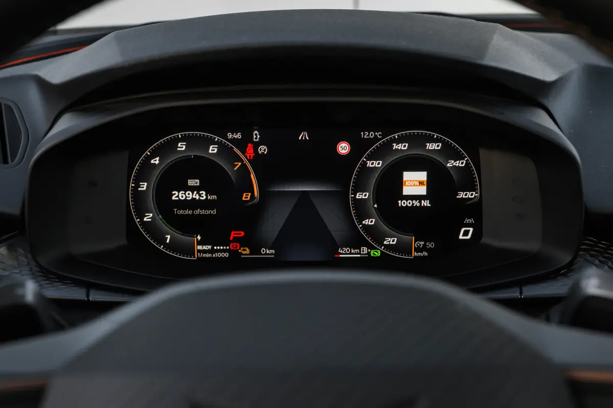 1.5 TSI e-Hybrid 272pk VZ Performance | Sennheiser sound System | Alcantara bekleding | Head-up display | Panoramadak | Elektrisch verstelb. voorstoelen | Navigatie | 20" LMV